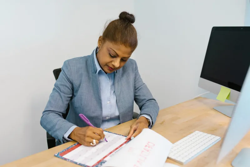 Day Job to Dream Job: A Realistic 5-Year Game Plan for Full-Time Creatives